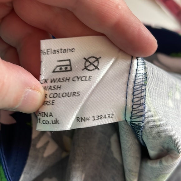 MODCLOTH x COLLECTIF Maddie Enchanted Meadow Trousers Navy Bunnies Spring 26 - Picture 5 of 9